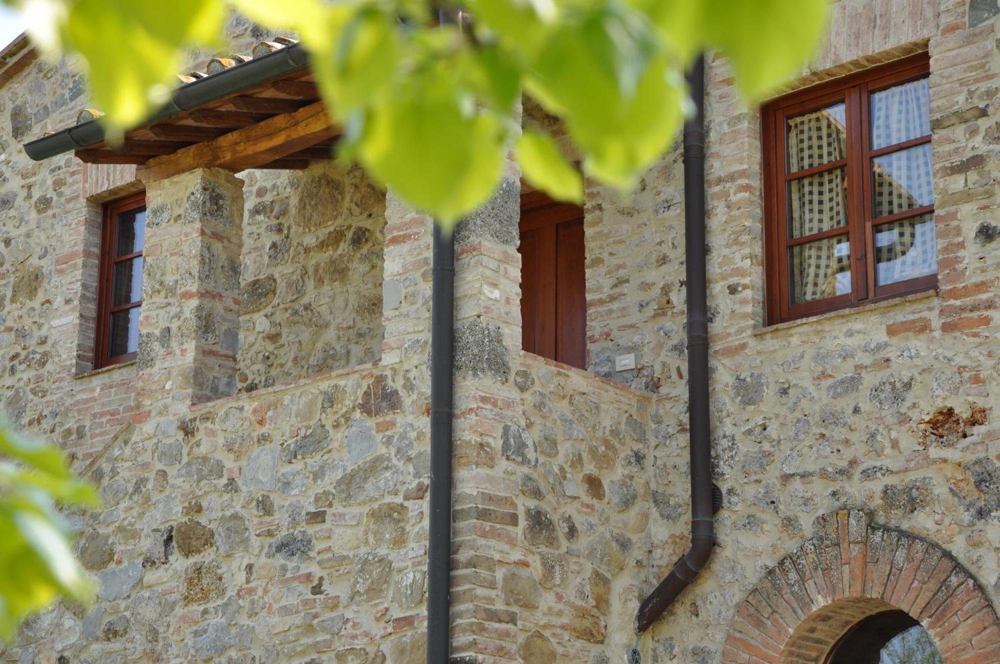 Agriturismo La Peschiera Casole dʼElsa Exteriör bild