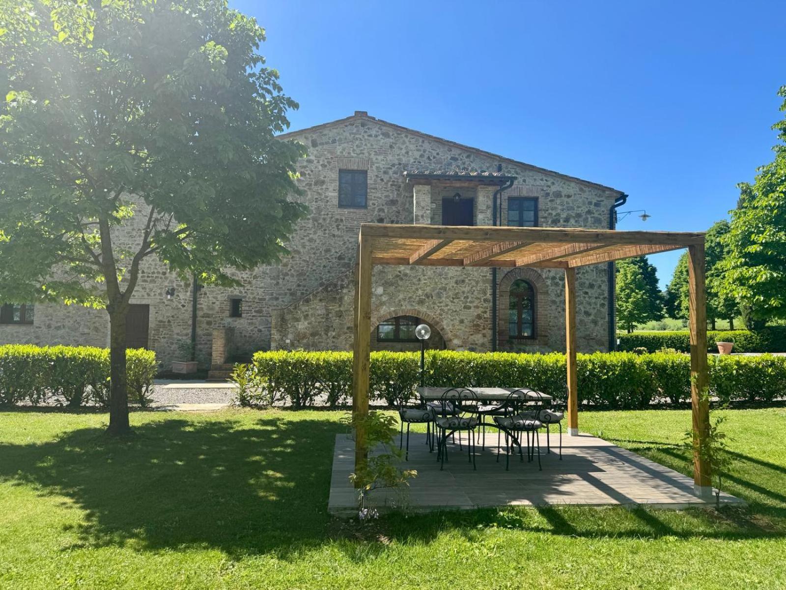 Agriturismo La Peschiera Casole dʼElsa Exteriör bild