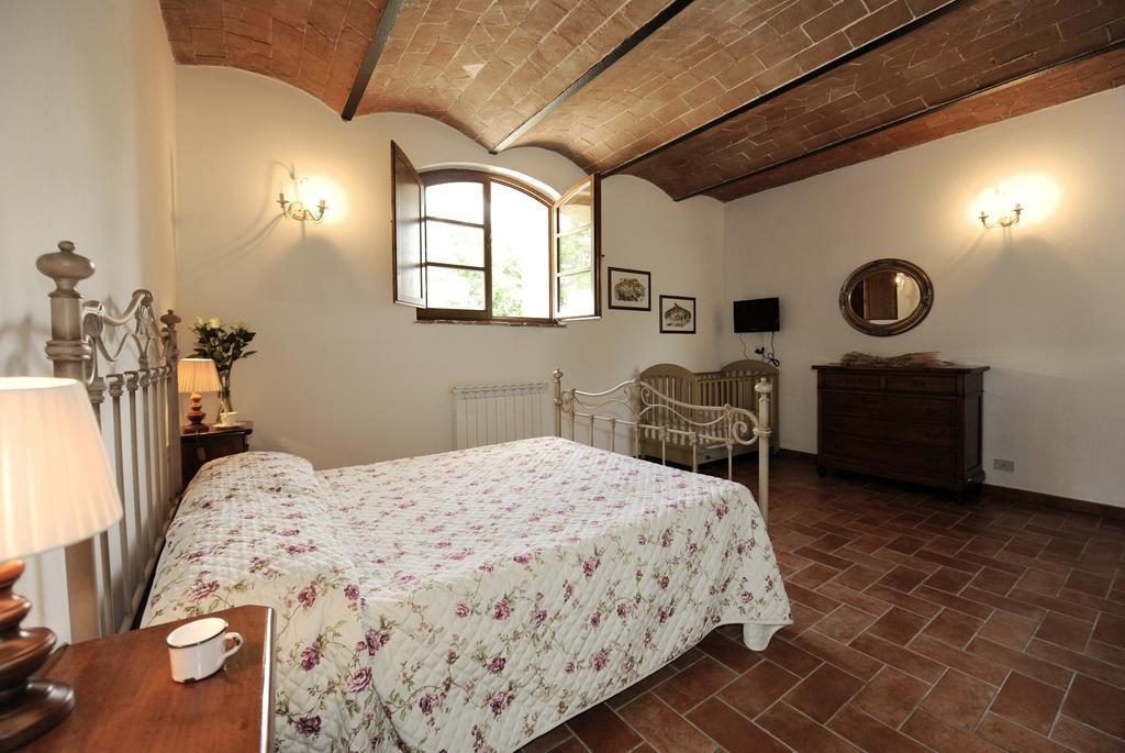 Agriturismo La Peschiera Casole dʼElsa Exteriör bild