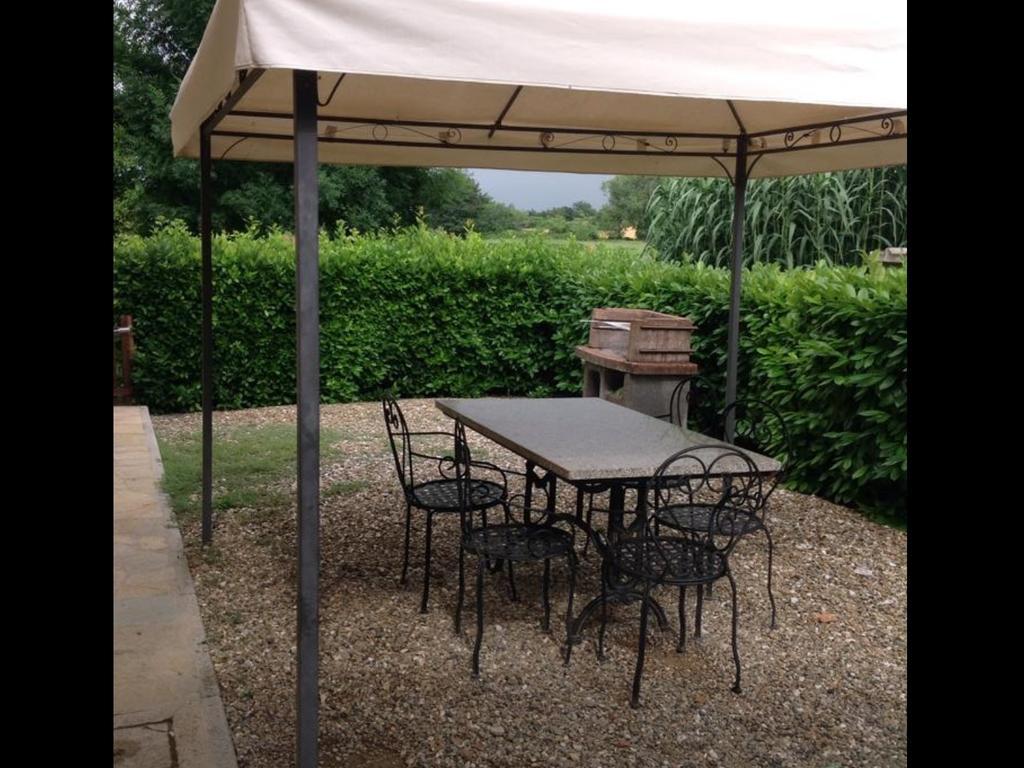 Agriturismo La Peschiera Casole dʼElsa Exteriör bild